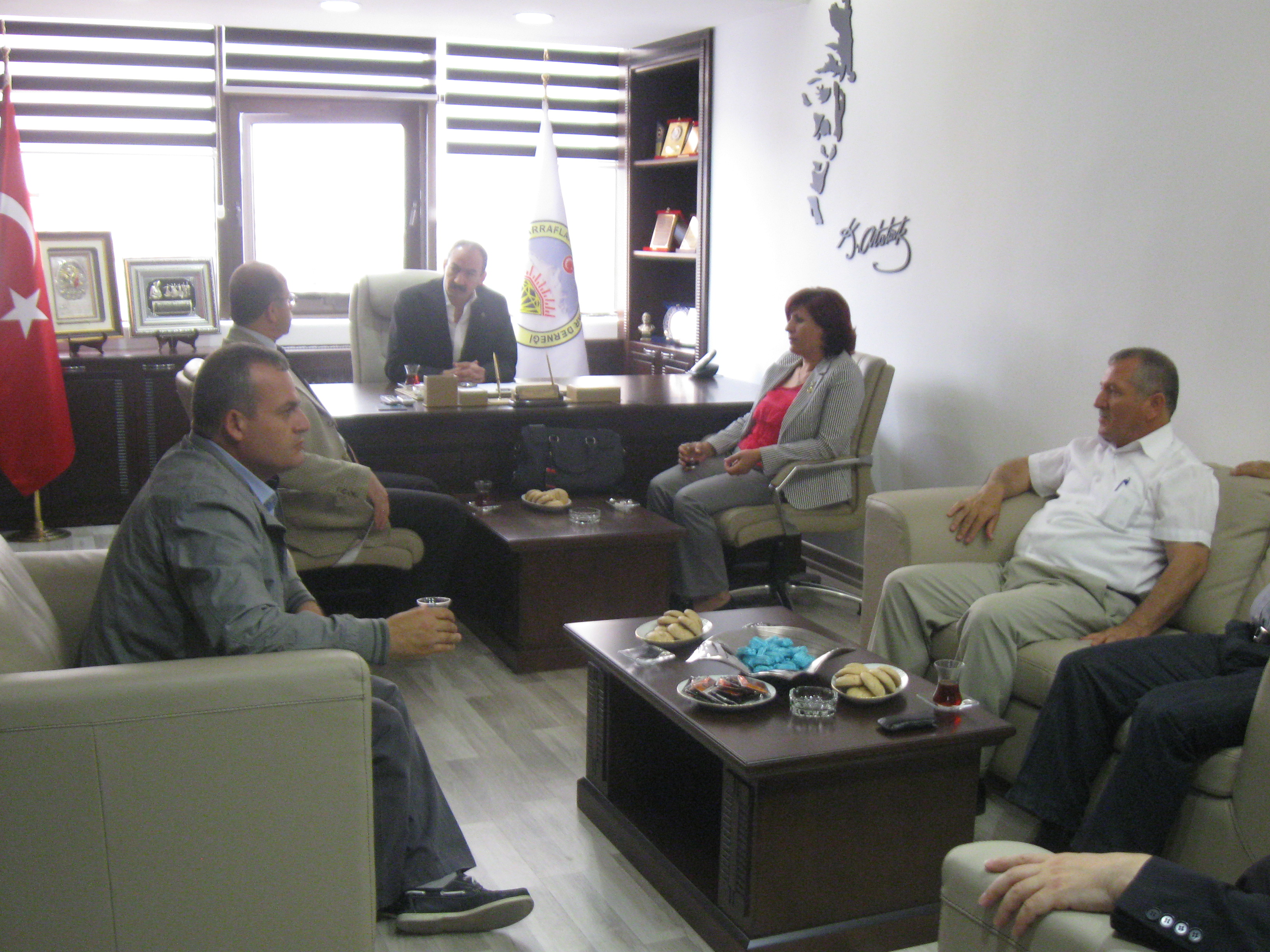 Guncel Altin Fiyatlari Ceyrek Yarim Tam Altin Fiyatlari Kayseri