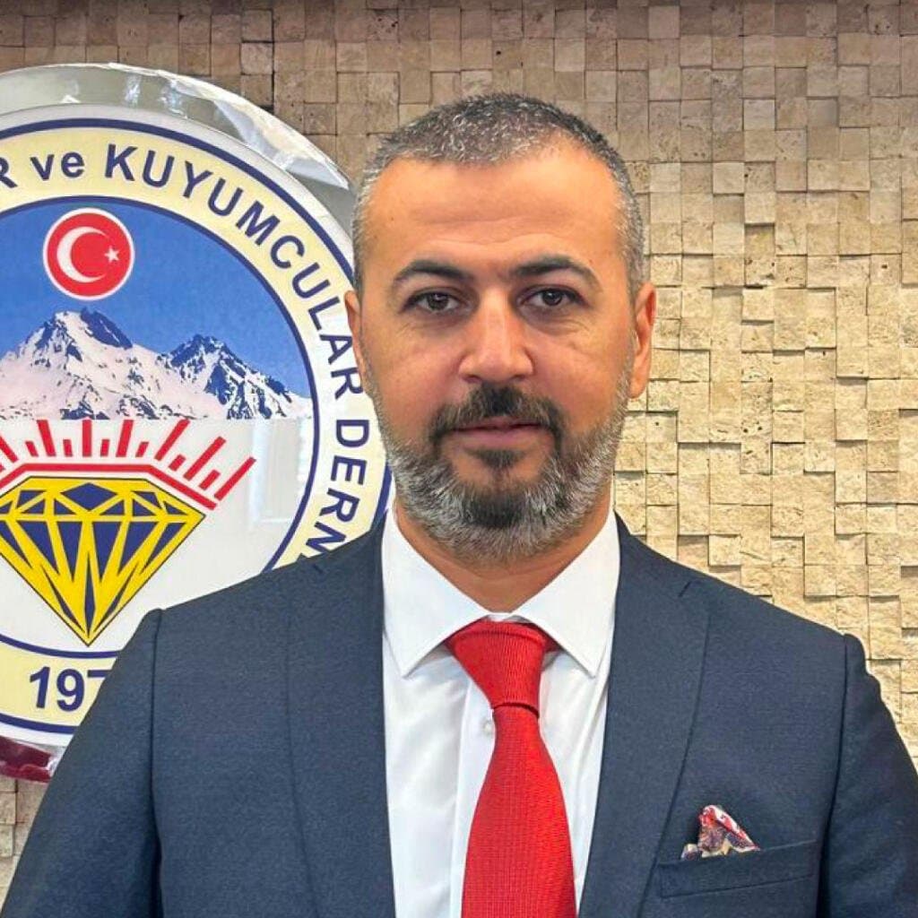 Ömer Faruk Lisan — Yönetim Kurulu Üyesi